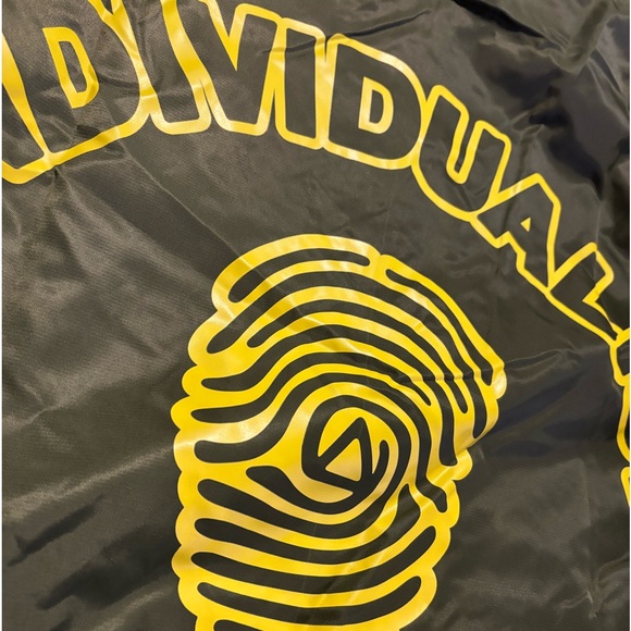 Individualist Multi Colored Windbreaker Jacket - XXL - Picture 7 of 7